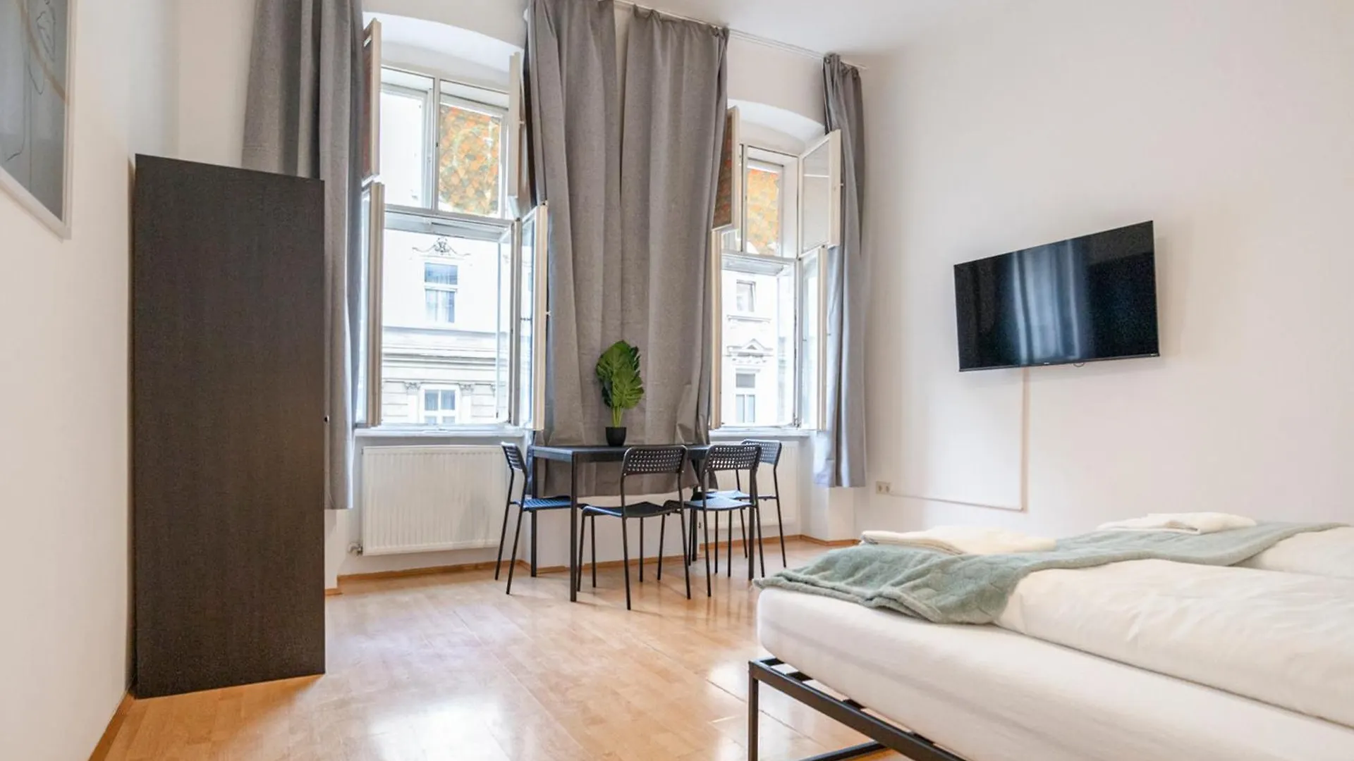 Apartment 2Br Shared Apt Only 7Min To Wiener Stadthalle Austria