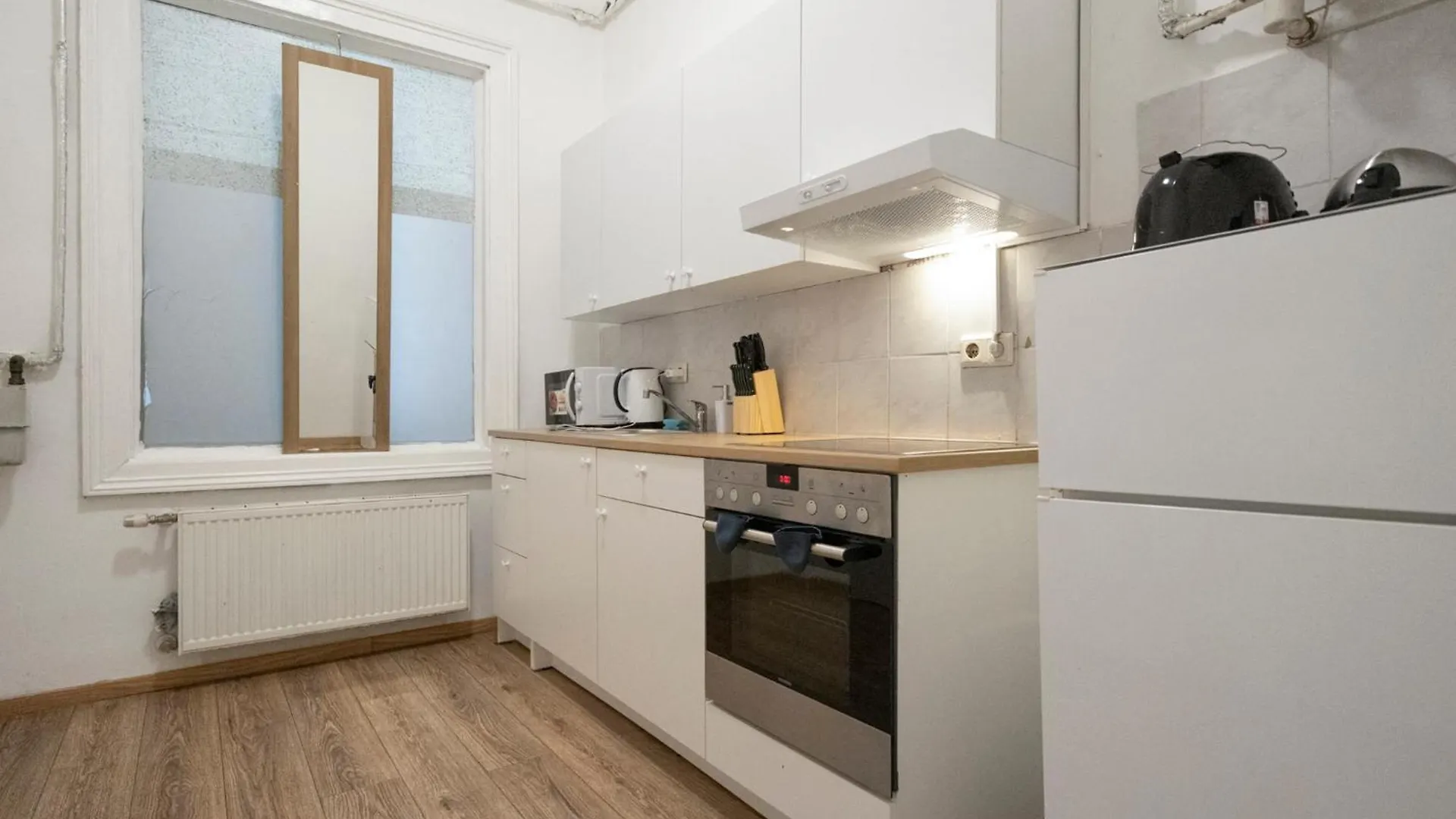 2Br Shared Apt Only 7Min To Wiener Stadthalle Apartment Vienna