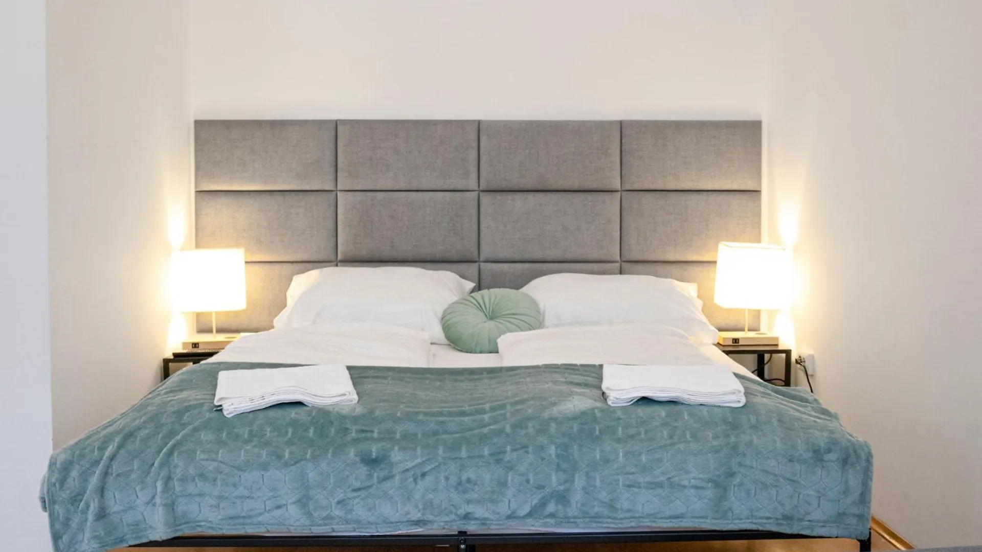 2Br Shared Apt Only 7Min To Wiener Stadthalle Apartment